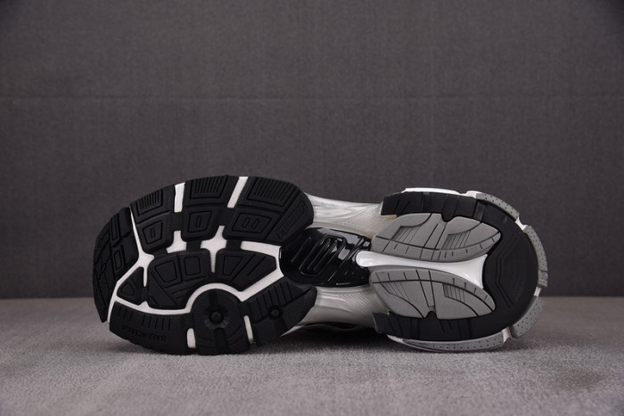 Ba*len*cia*ga -runner