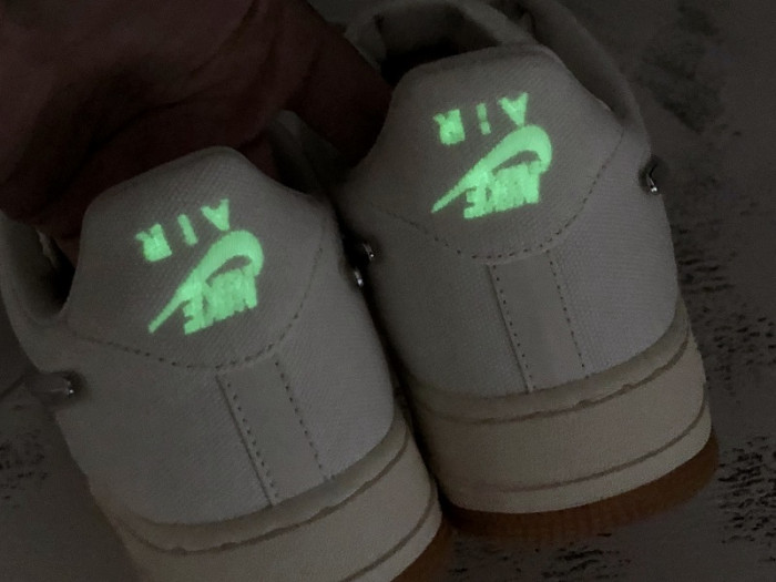 air force 1 low travis scott sail  aq4211-101