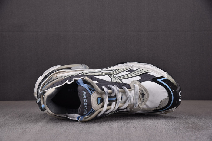 Ba*len*cia*ga -runner