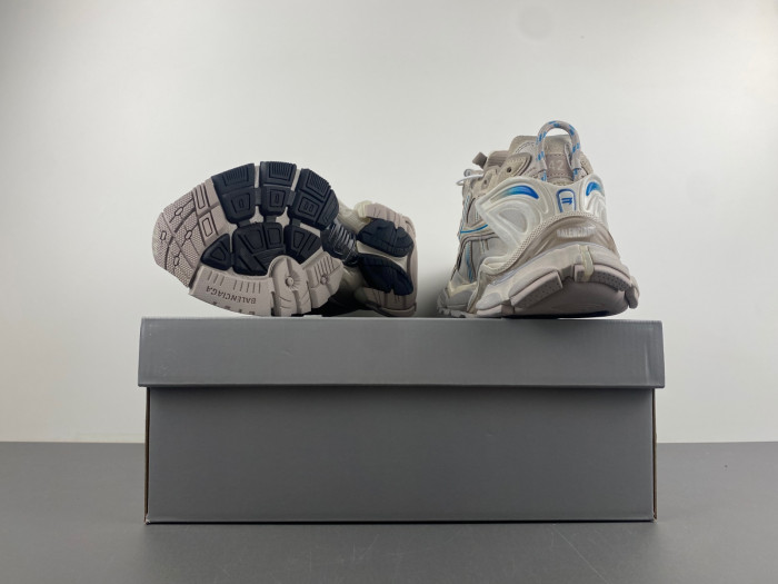 Ba*len*cia*ga -runner