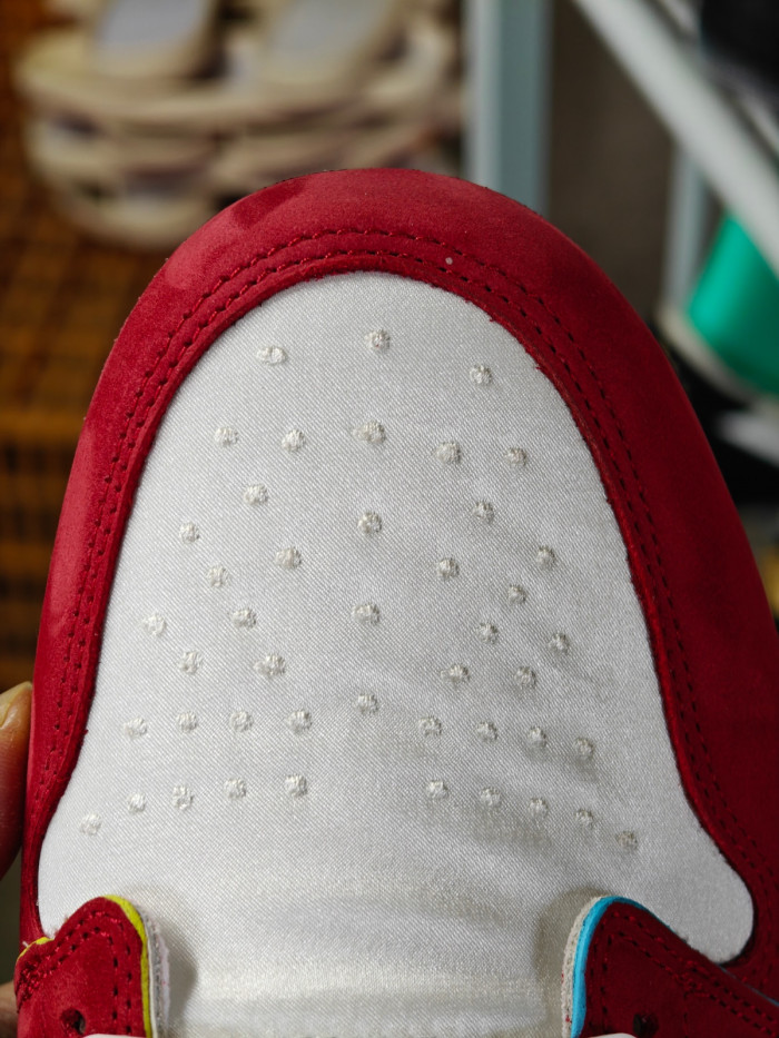 trophy room x air jordan 1 low og "home" hv6157-100