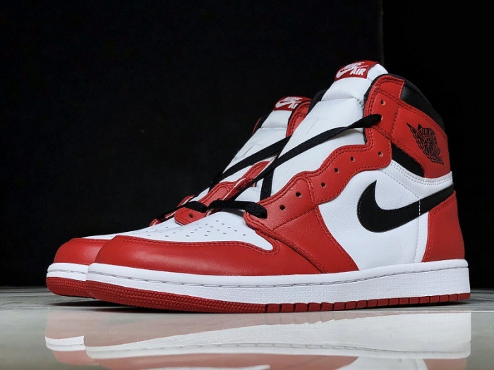 air jordan i 1 retro high og chicago bulls 555088-101