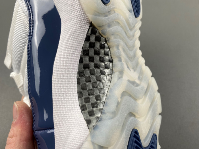 air jordan 11 low retro white midnight navy | fv5104-104