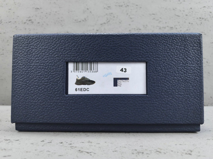 d10r homme b22 trainer sneaker