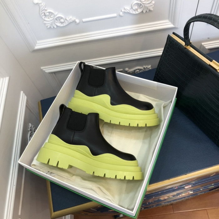 Bo*te*ga ve*ne*ta boots