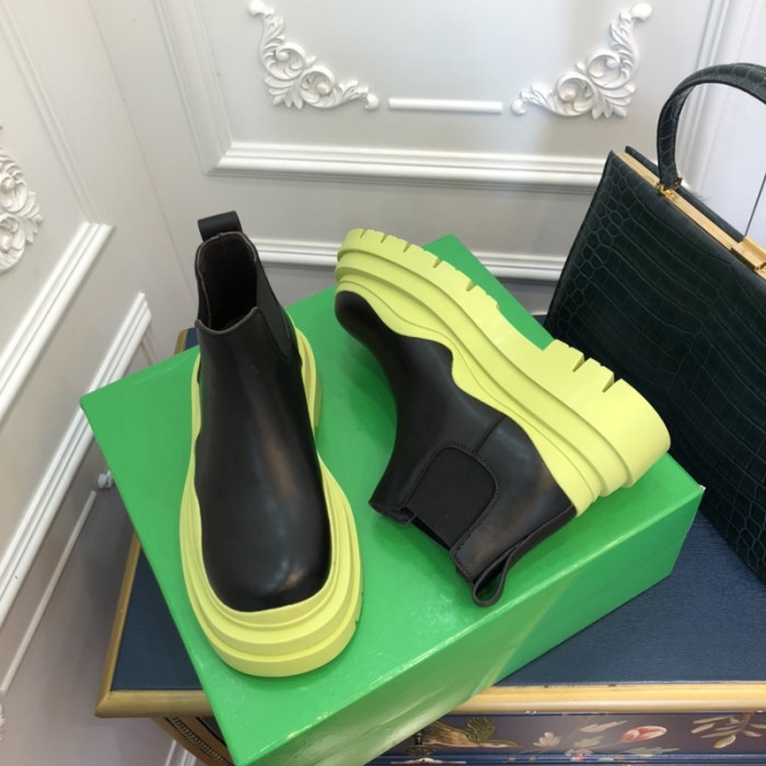 Bo*te*ga ve*ne*ta boots