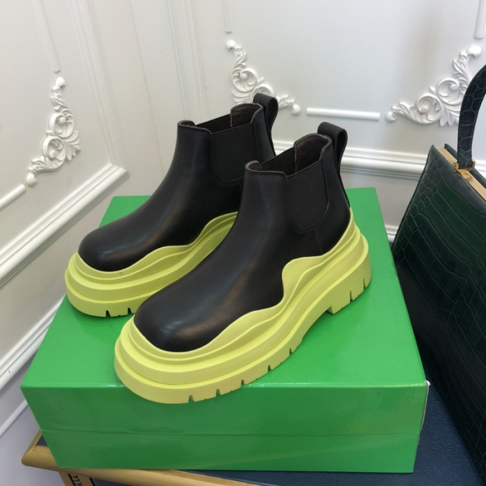 Bo*te*ga ve*ne*ta boots