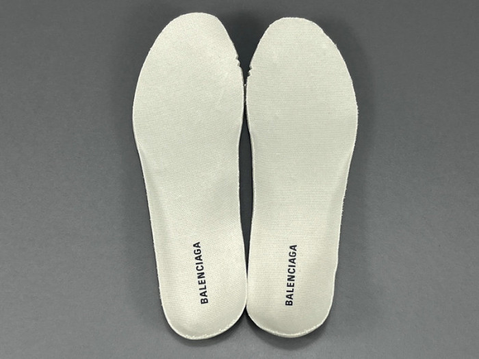 Ba*len*cia*ga -runner