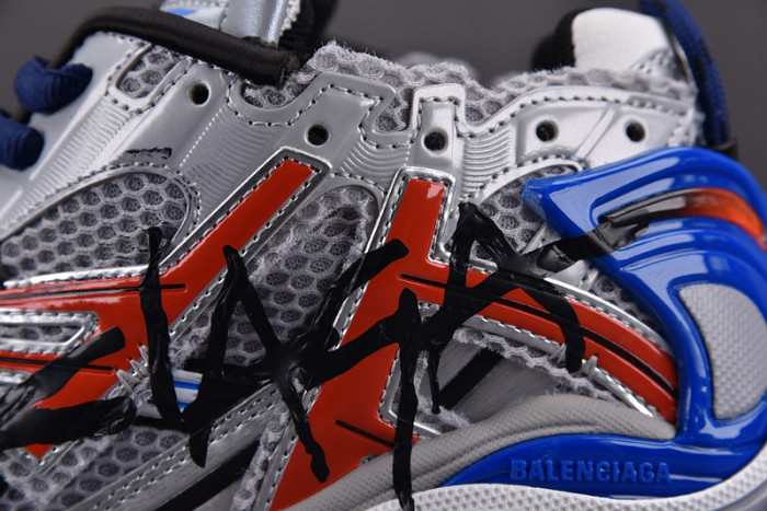 Ba*len*cia*ga -runner