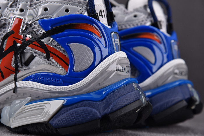 Ba*len*cia*ga -runner