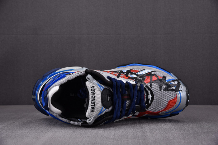 Ba*len*cia*ga -runner