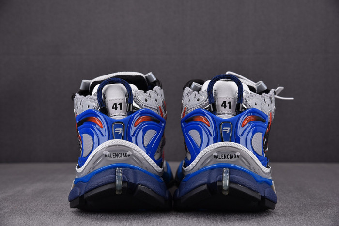 Ba*len*cia*ga -runner