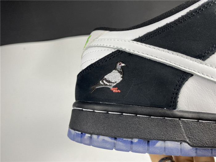 nike sb dunk low staple panda pigeon bv1310-013