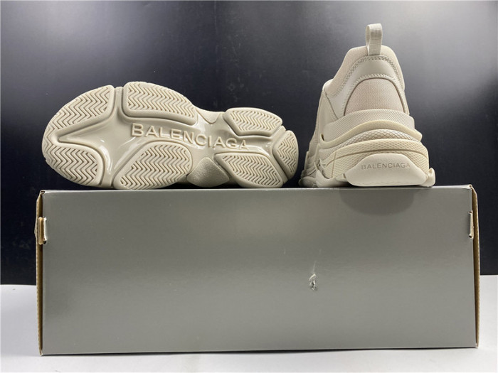 blcg sneaker triple.s.gomma  536737 w2fw1 9700