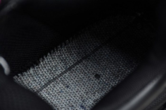 blcg sneaker triple.s.gomma black pink 524039-w2fa1-7635