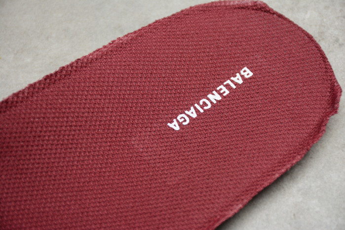 blcg track trainer dark red 542023-w2la-5504