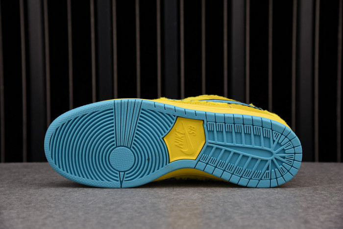 grateful dead x nike sb dunk low yellow bear cj5378-700