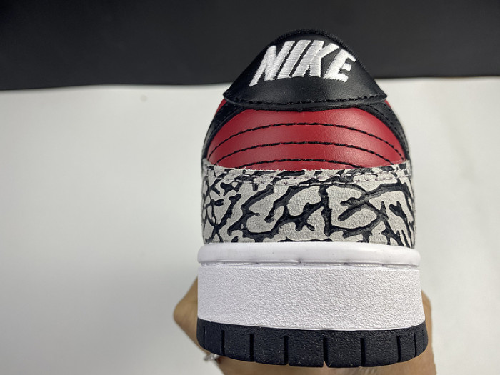 nike dunk sb low red cement (2012) 313170-600