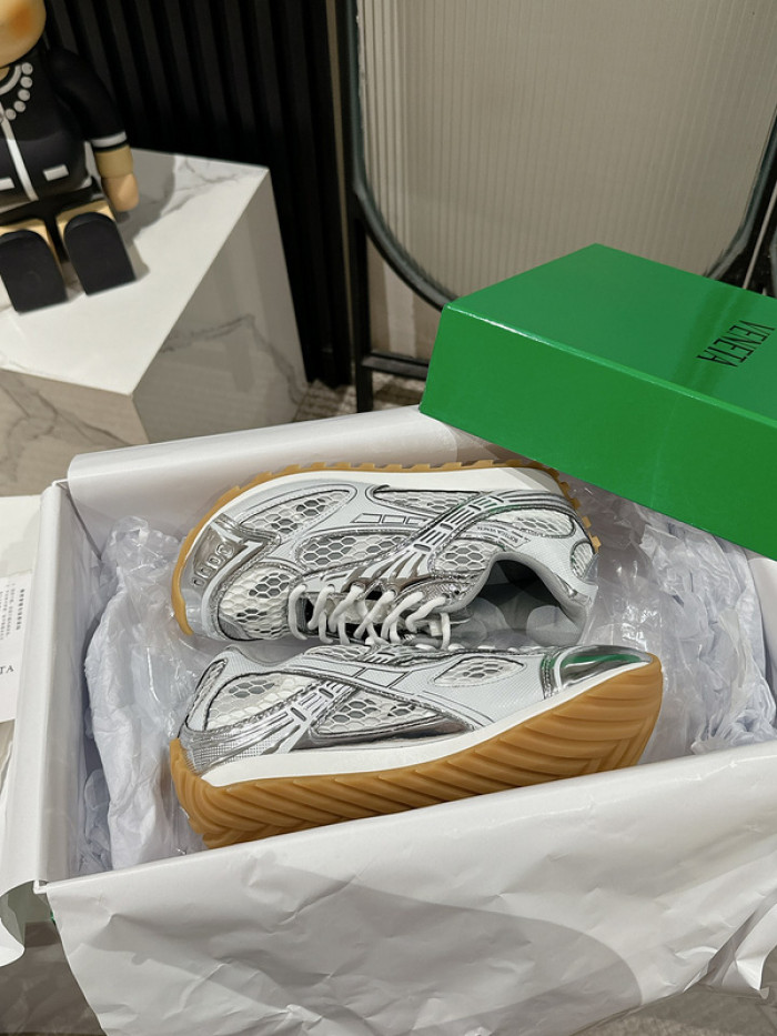 Bo*te*ga ve*ne*ta  sneakers