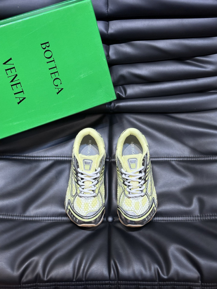 Bo*te*ga ve*ne*ta  sneakers