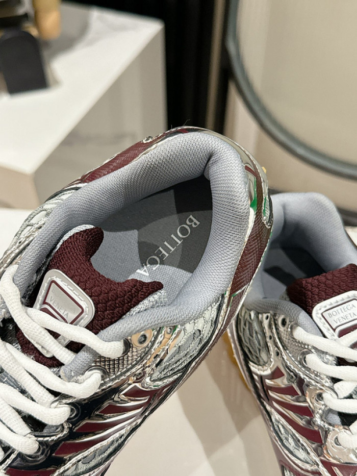 Bo*te*ga ve*ne*ta  sneakers