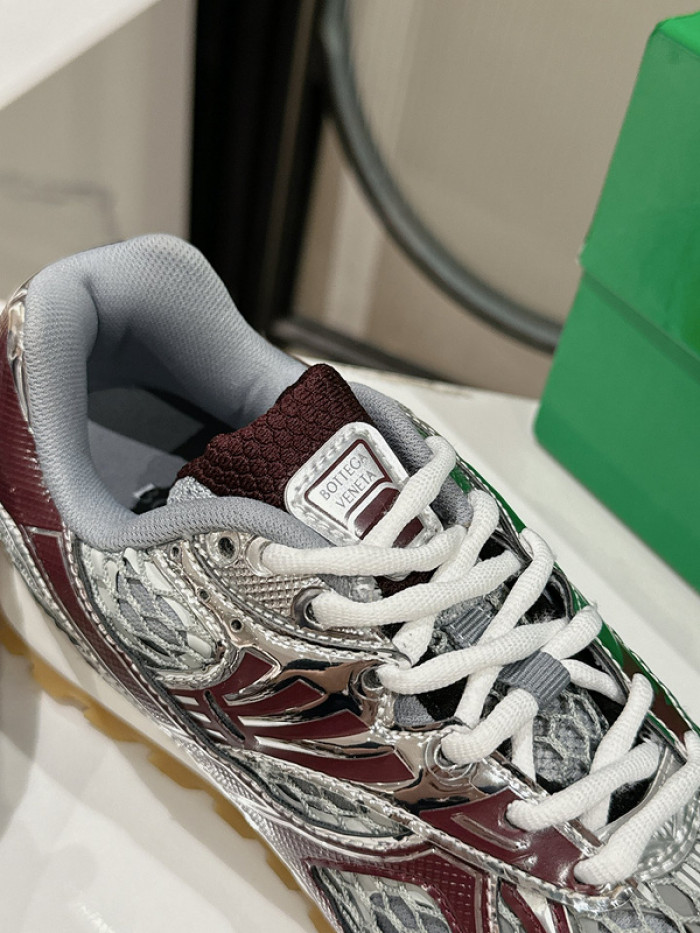 Bo*te*ga ve*ne*ta  sneakers