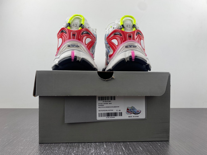 Ba*len*cia*ga -runner