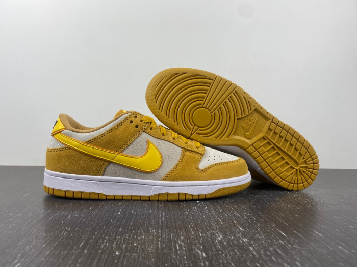 nike dunk low gold suede dv7411-200