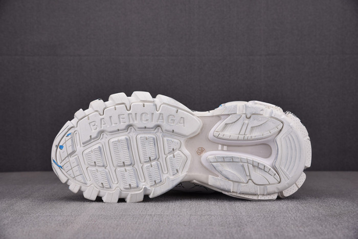 Ba*len*cia*ga track 3.0