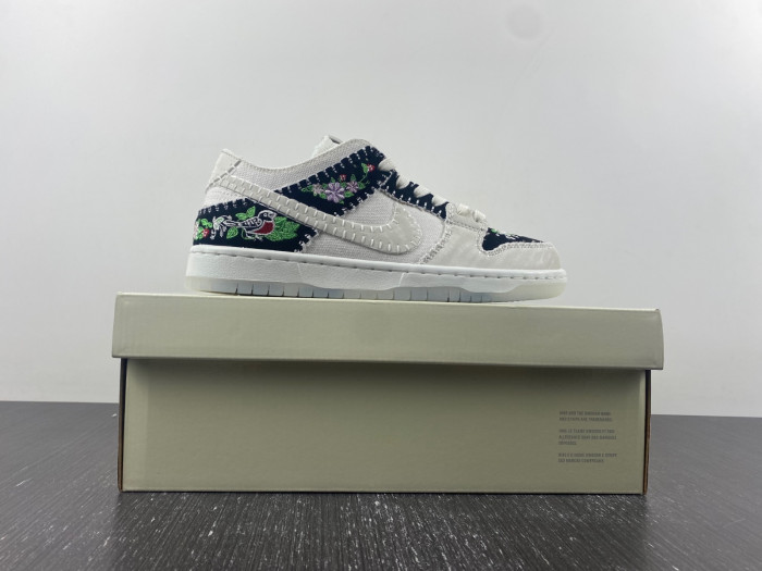 dunk low decon sb 
