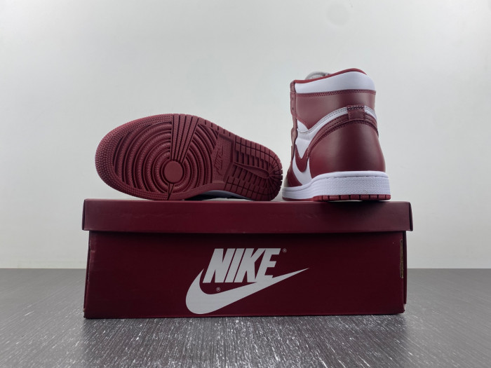 air jordan 1 high og team red dz5485-160