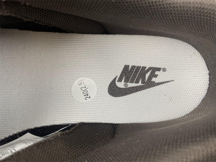 otomo katsuhiro x nike sb dunk low steamboy ost grey brown mocha  lf0039-001