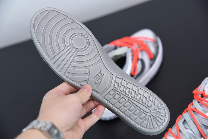 off white x nike dunk sb low silver white ct0856-800