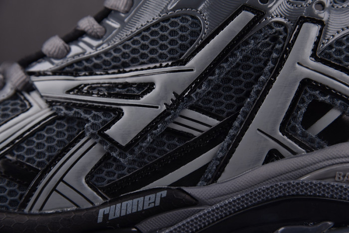 Ba*len*cia*ga -runner