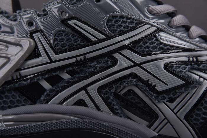 Ba*len*cia*ga -runner