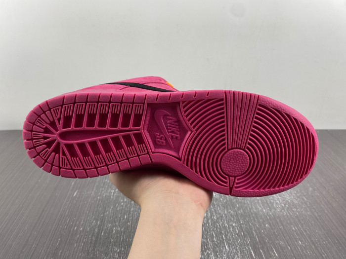 the powerpuff girls x nike sb dunk low “buttercup” fz8319-600