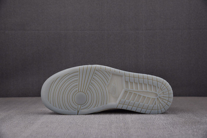 air jordan 1 low og“year of the dragon” fn3727-100