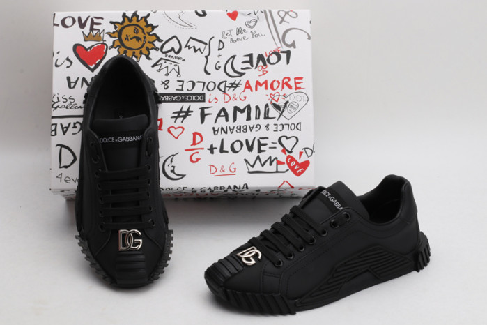 d&g  sneakers