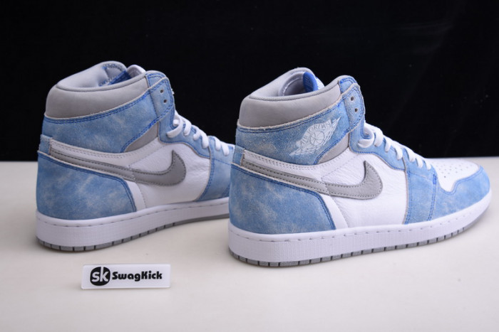 air jordan 1 retro high og hyper royal  555088-402