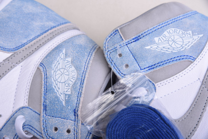 air jordan 1 retro high og hyper royal  555088-402