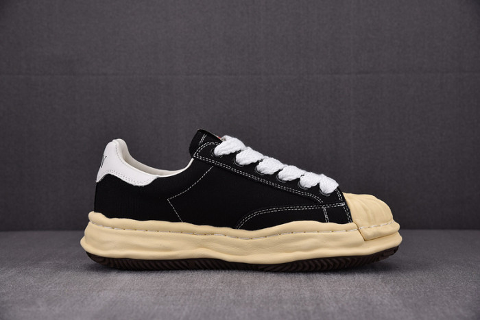 mihara yasuhiro  sneakers