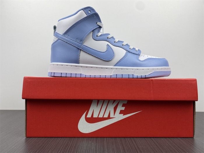 wmns dunk high 