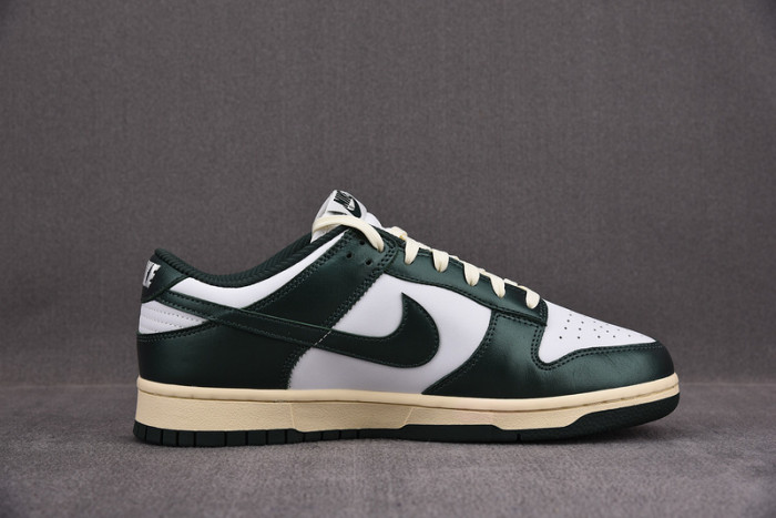 nike dunk low vintage green- dq8580-100