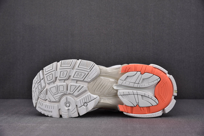 Ba*len*cia*ga -runner