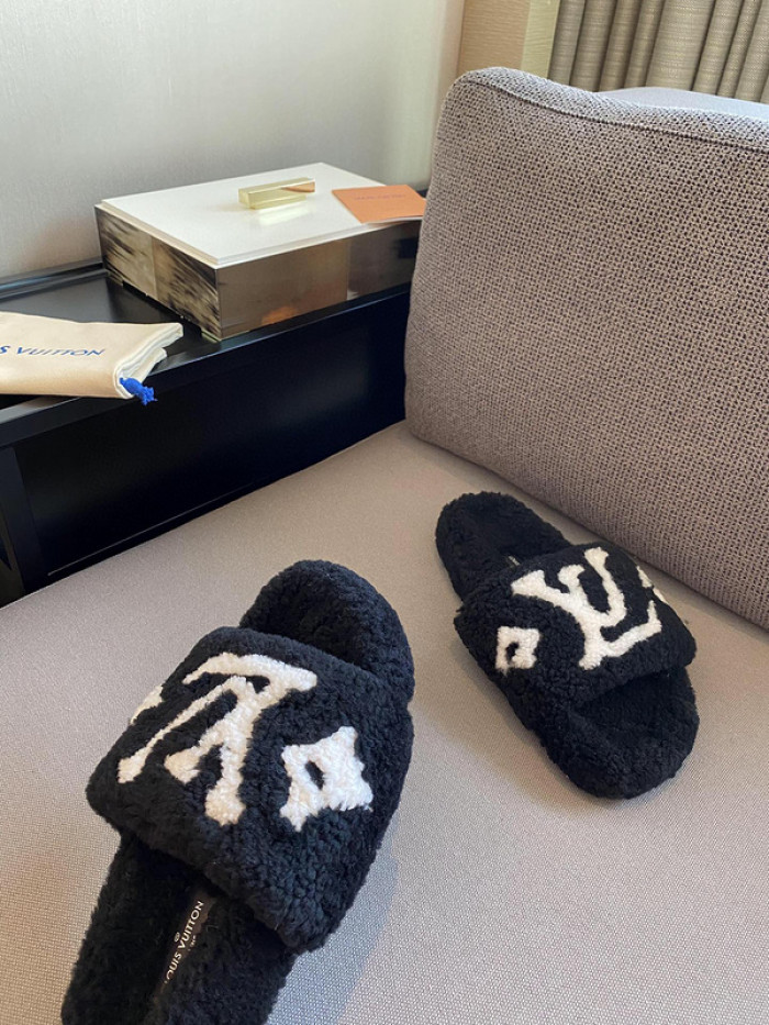loui vuitto slippers