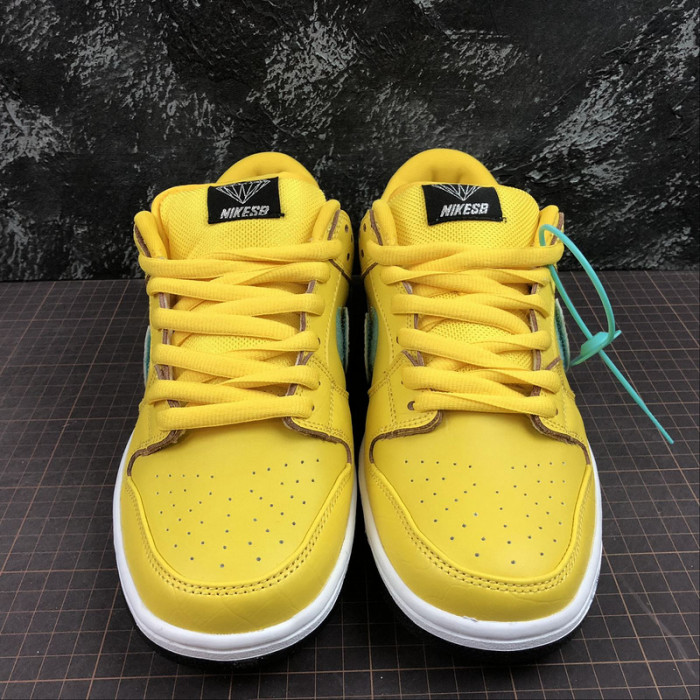 nike sb dunk low Di*m*nd s*pply co canary Di*m*nd (friends and family)  bv1310-700