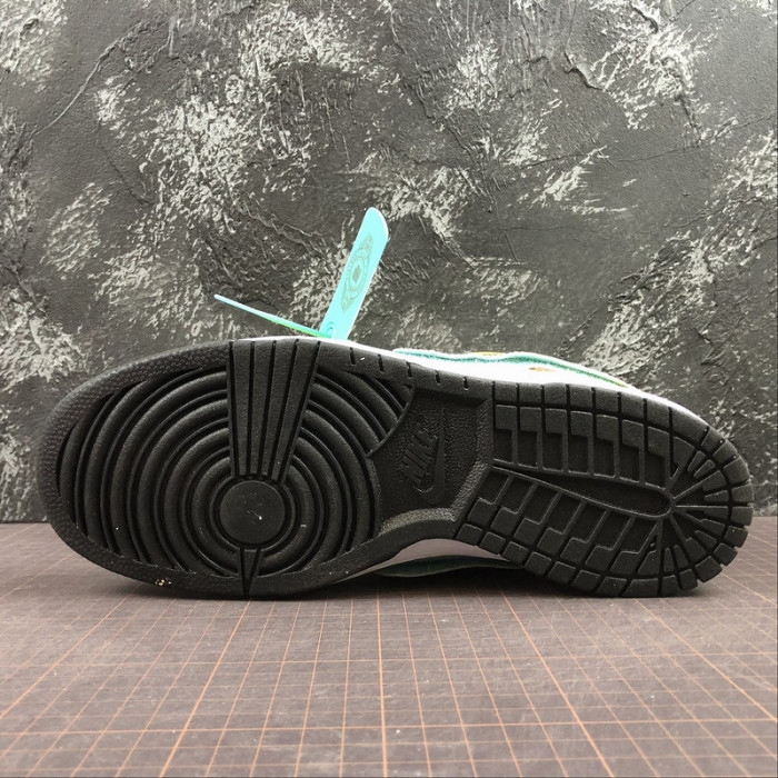 nike sb dunk low Di*m*nd s*pply co canary Di*m*nd (friends and family)  bv1310-700