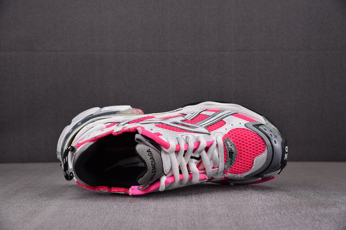 Ba*len*cia*ga -runner