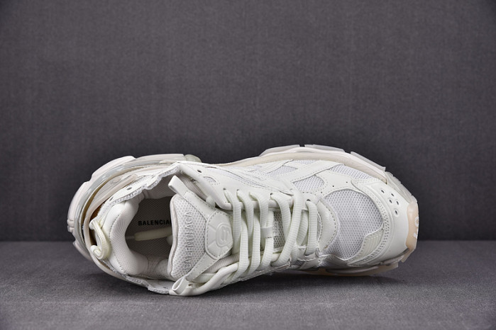 Ba*len*cia*ga -runner