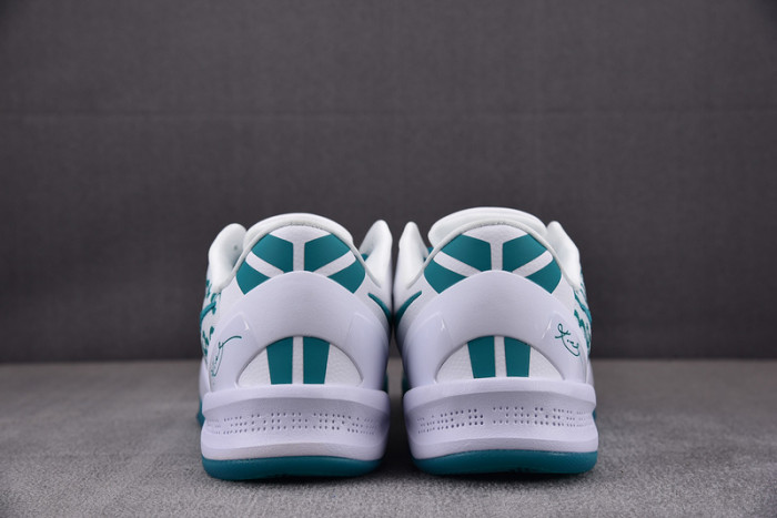 nike kobe 8protro“radiant emerald” fq3549-101